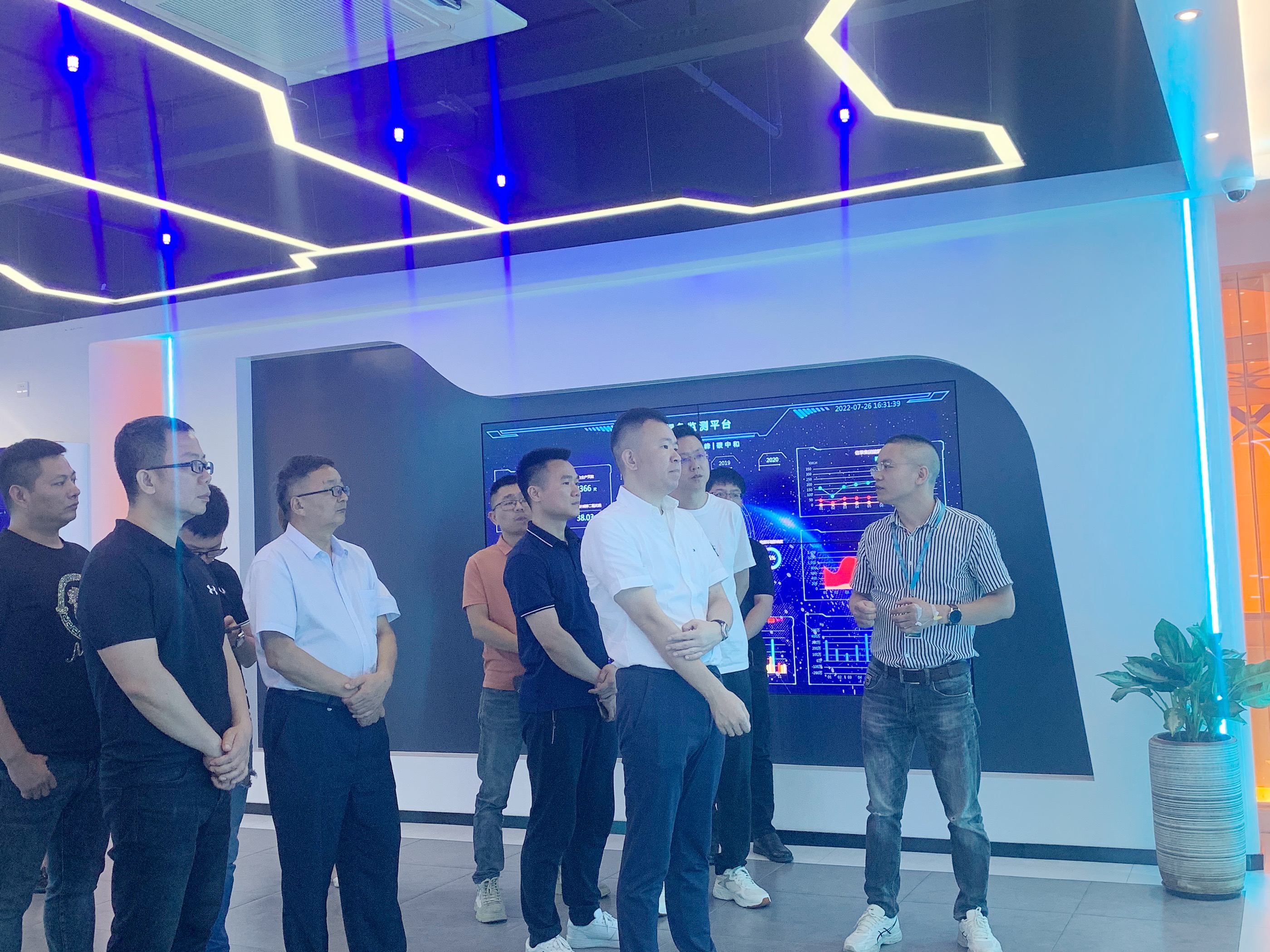 3506C97EEDDB649D51B95680F29A7B1E.png 3506C97EEDDB649D51B95680F29A7B1E.png